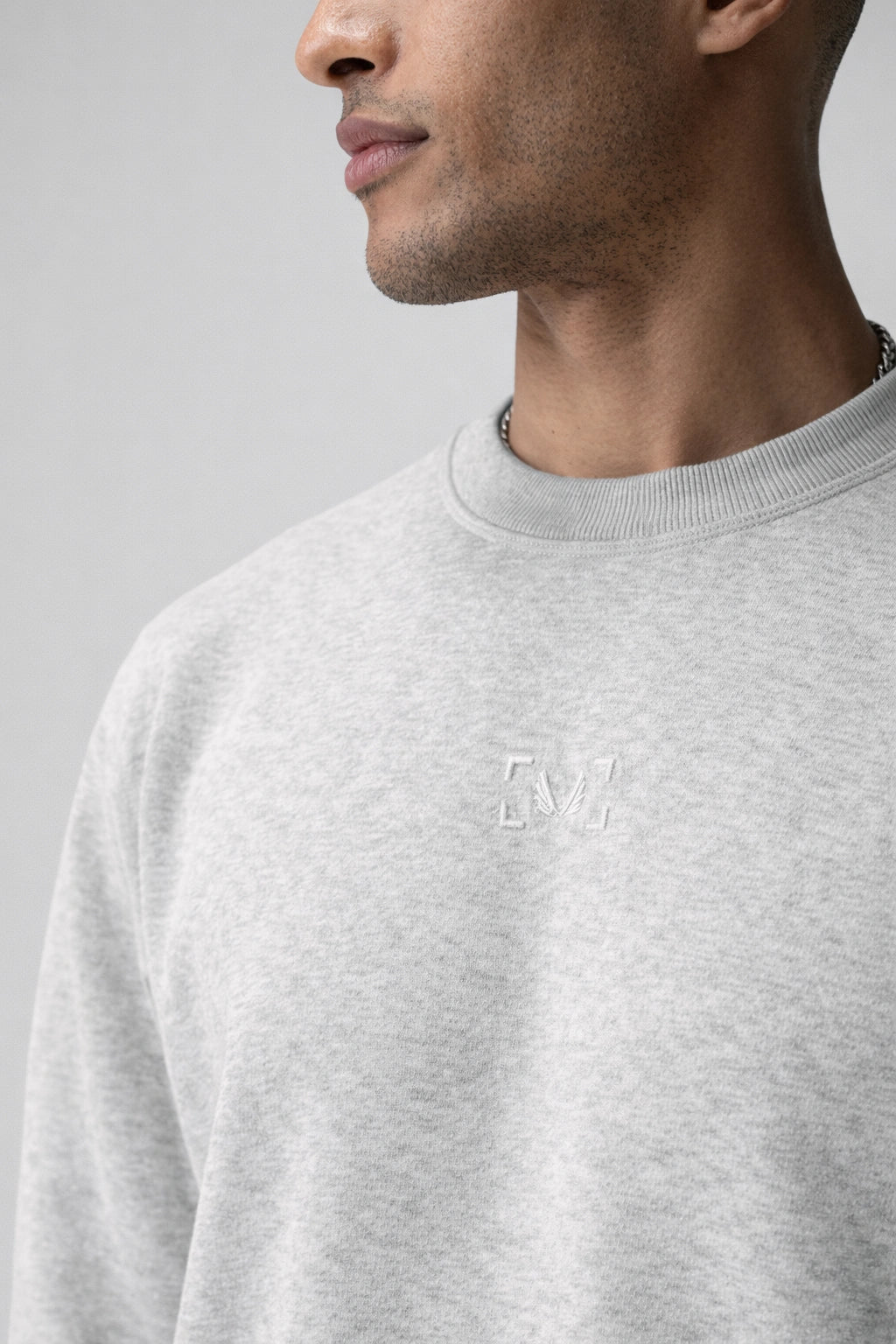 Camisa Esportiva Masculina Minimalista Ajustável