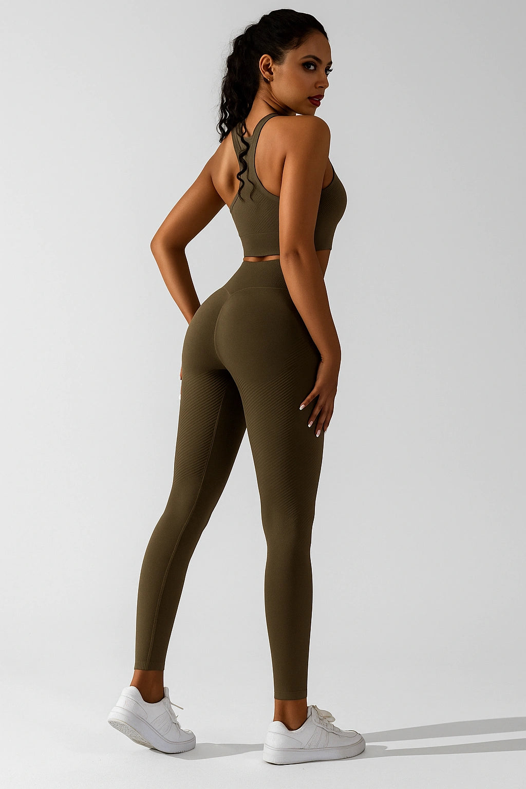 Conjunto Fitness Feminino com Top e Leggings de Cintura Alta