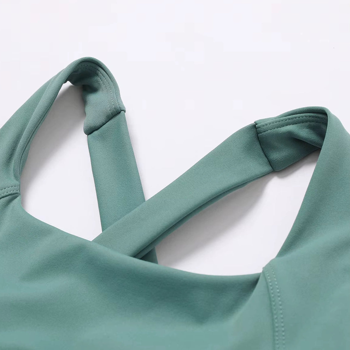 Cropped Fitness Feminino com Bojo Confortável E Anti Odor