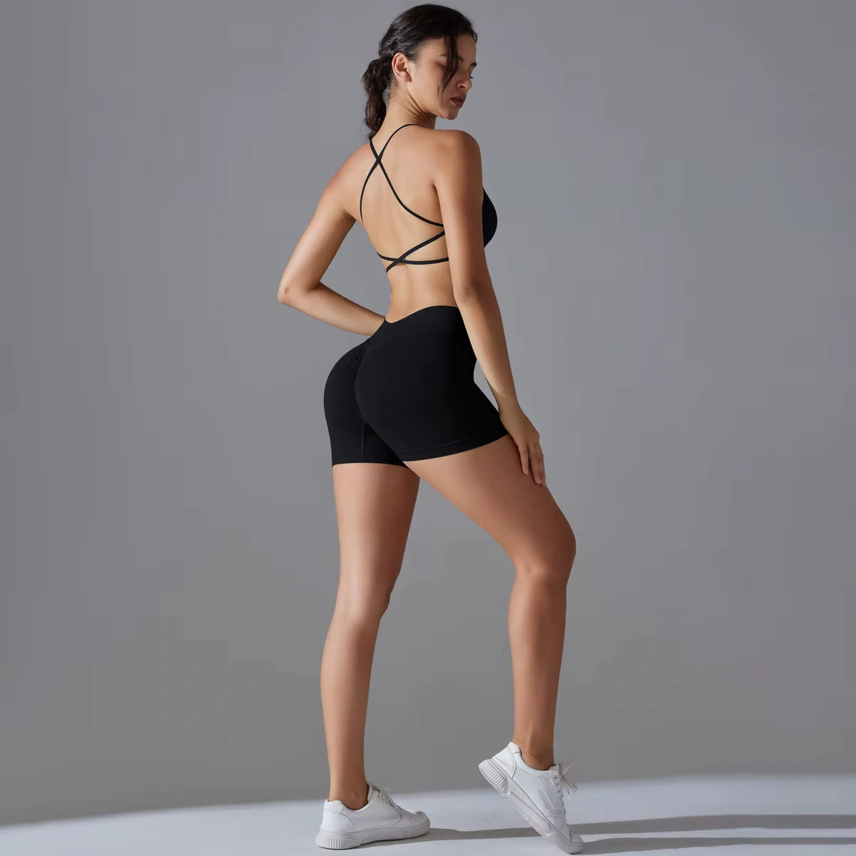 Conjunto Fitness Feminino Short com Top Esportivo