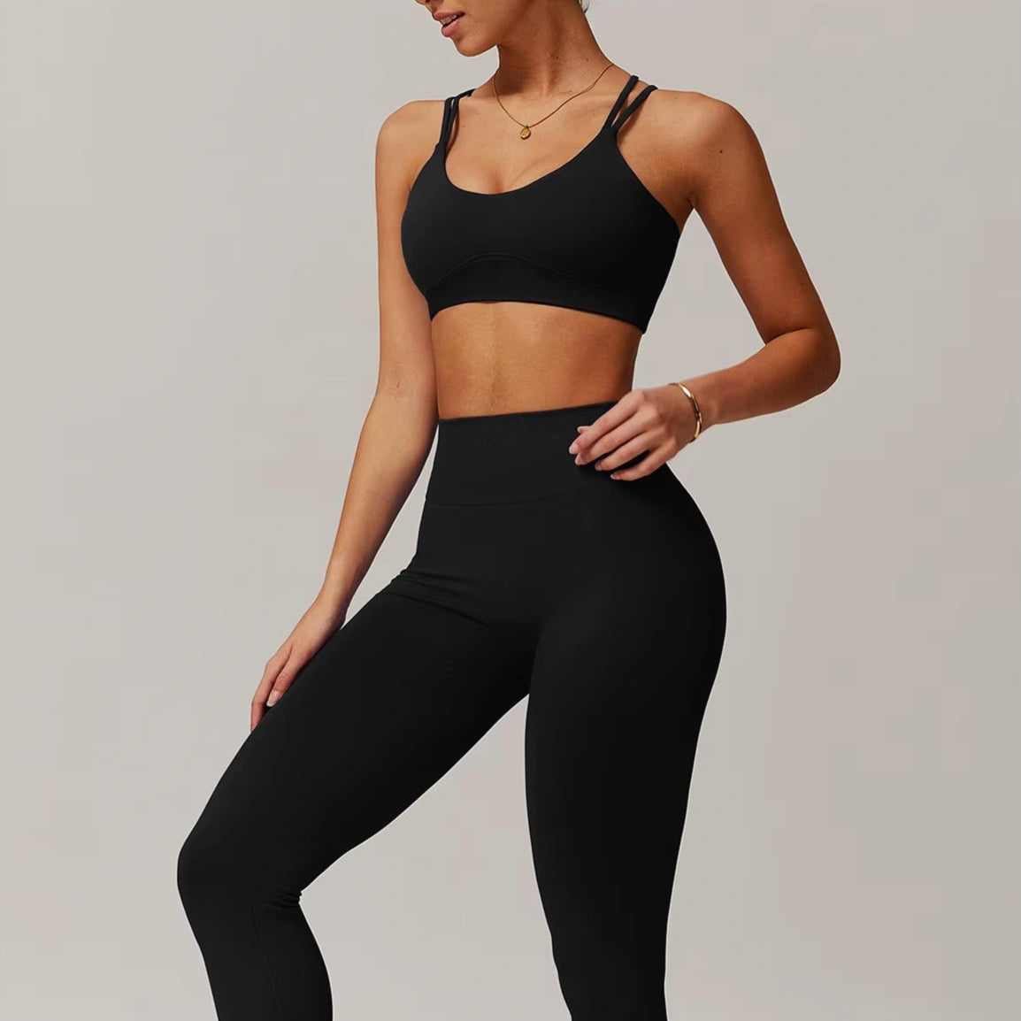 Cropped Fitness feminino com Bojo Confortável e Respirável