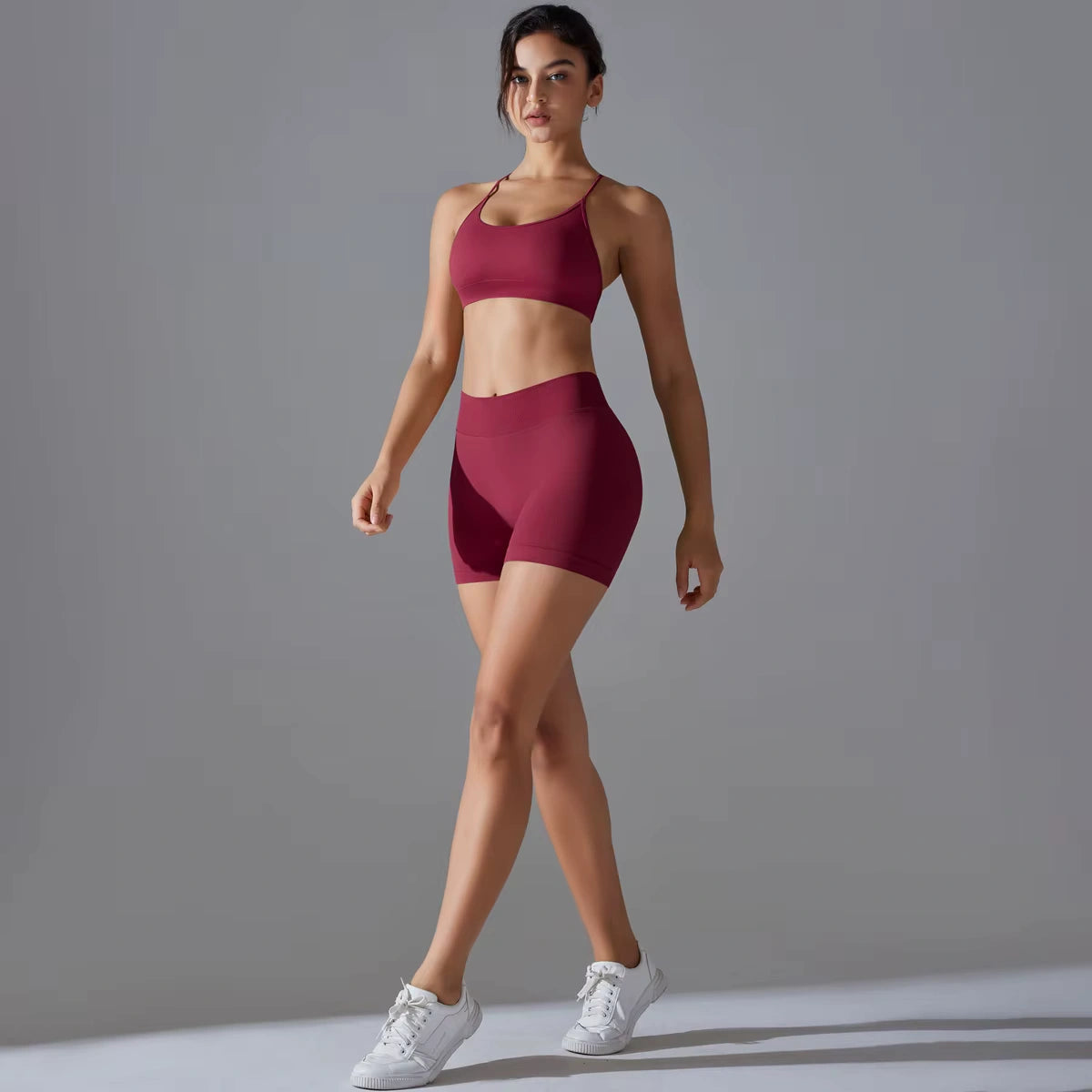 Conjunto Fitness Feminino Short com Top Esportivo