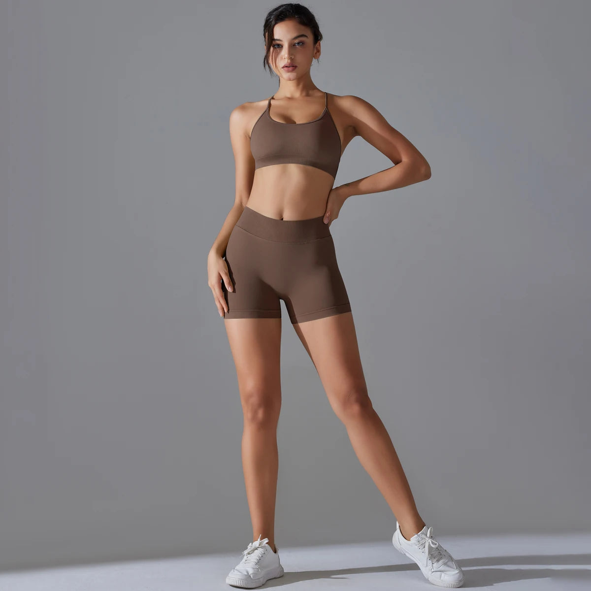 Conjunto Feminino Esportivo- Shorts para treino