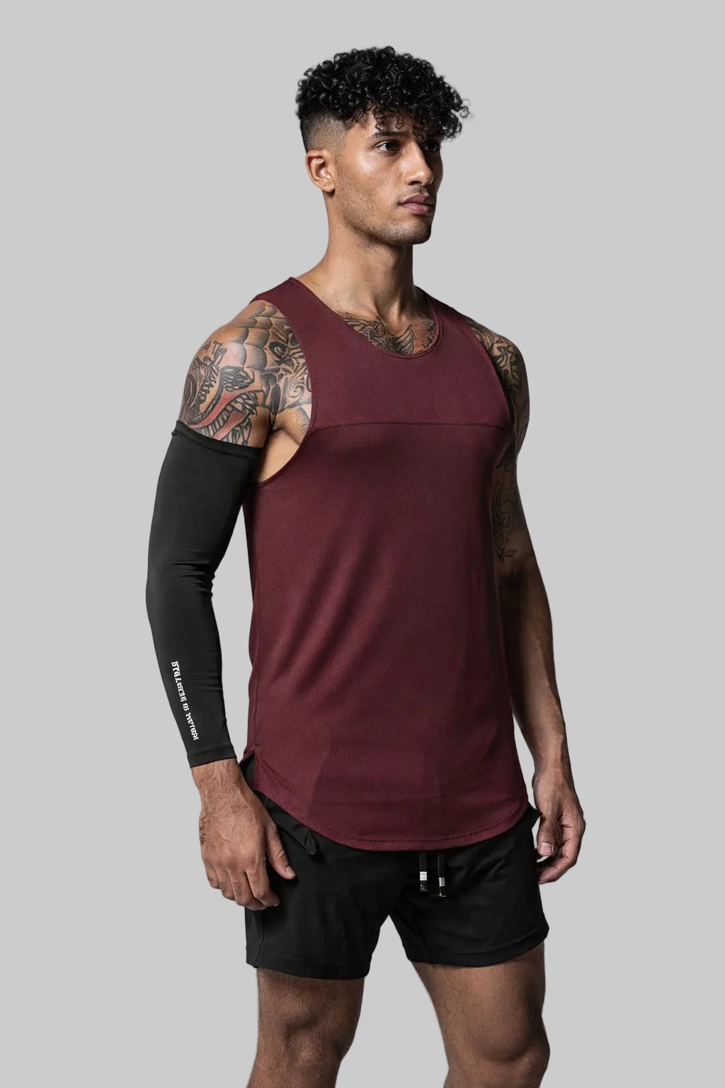 Regata Esportiva Masculina Respirável Academia - T-Shirt ASRV