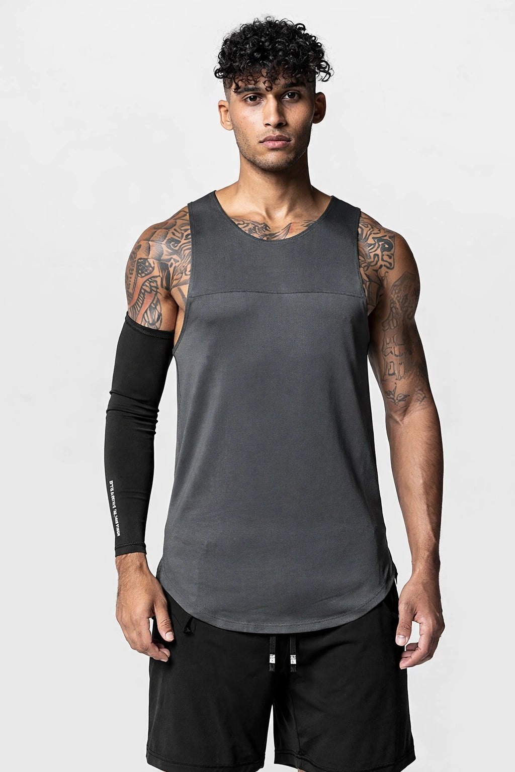 Regata Esportiva Masculina Respirável Academia - T-Shirt ASRV