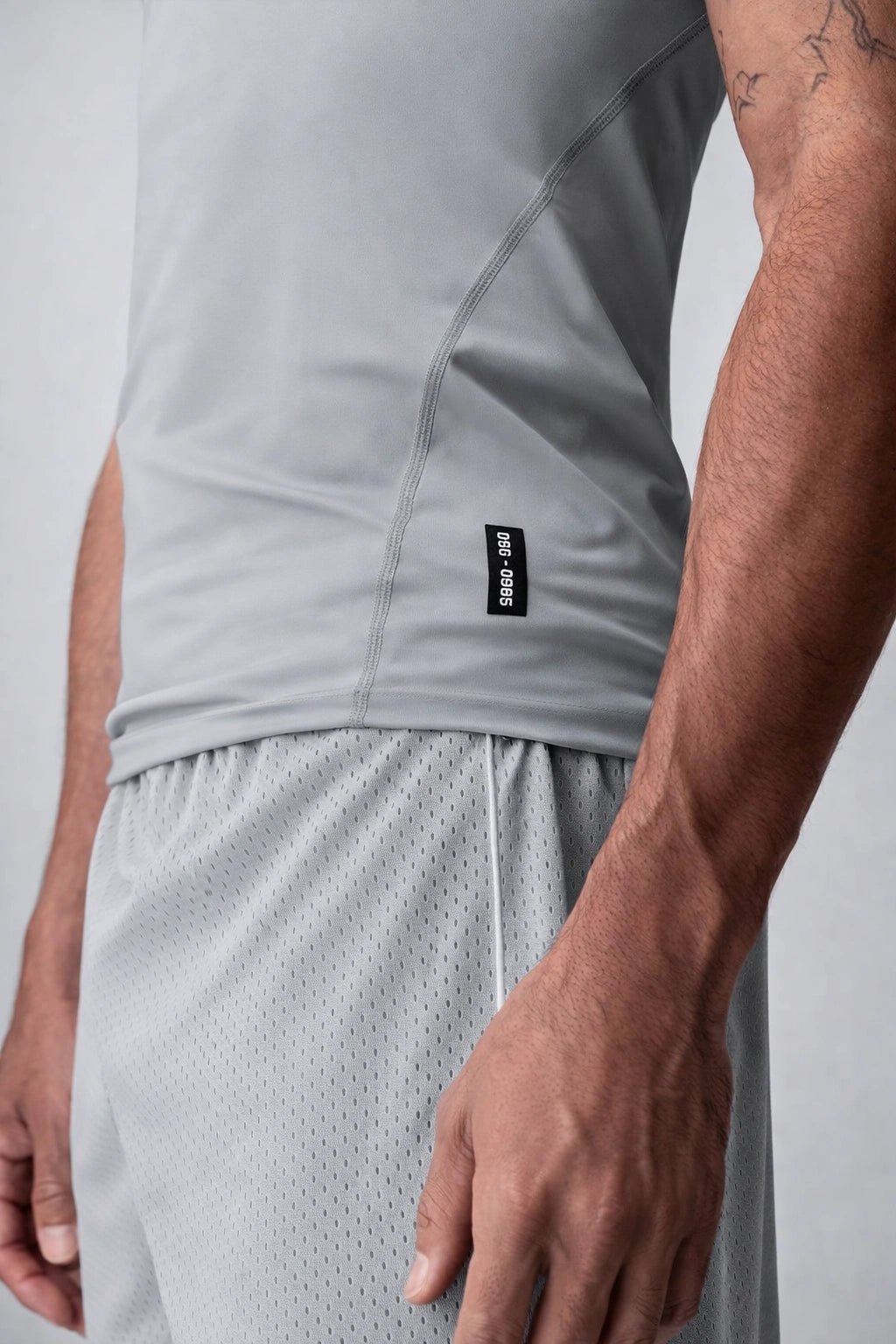 Regata Masculina Esportiva Justa Respirável WarpFlexx®