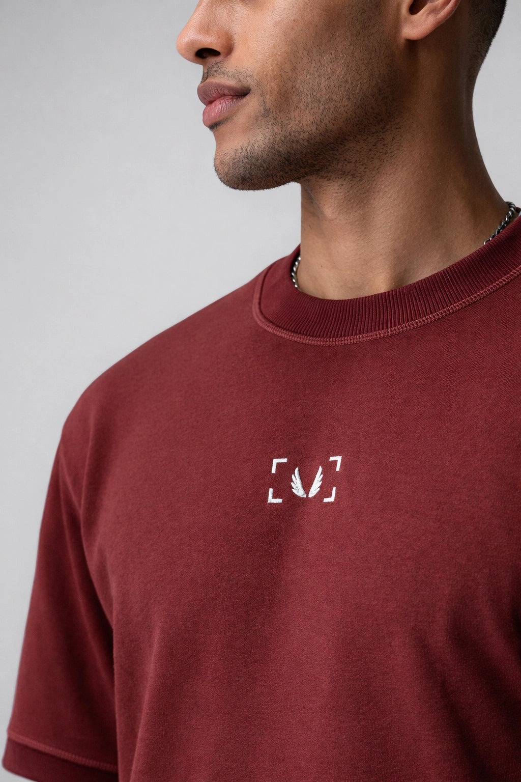 Camisa Esportiva Masculina Minimalista Ajustável