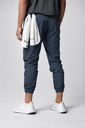 Calça Masculina Esportiva Justa Respirável com Bolso Lateral