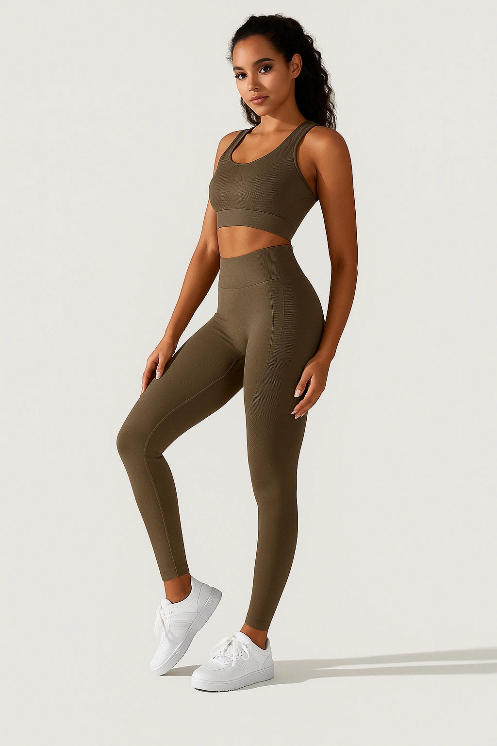 Conjunto Fitness Feminino com Top e Leggings de Cintura Alta