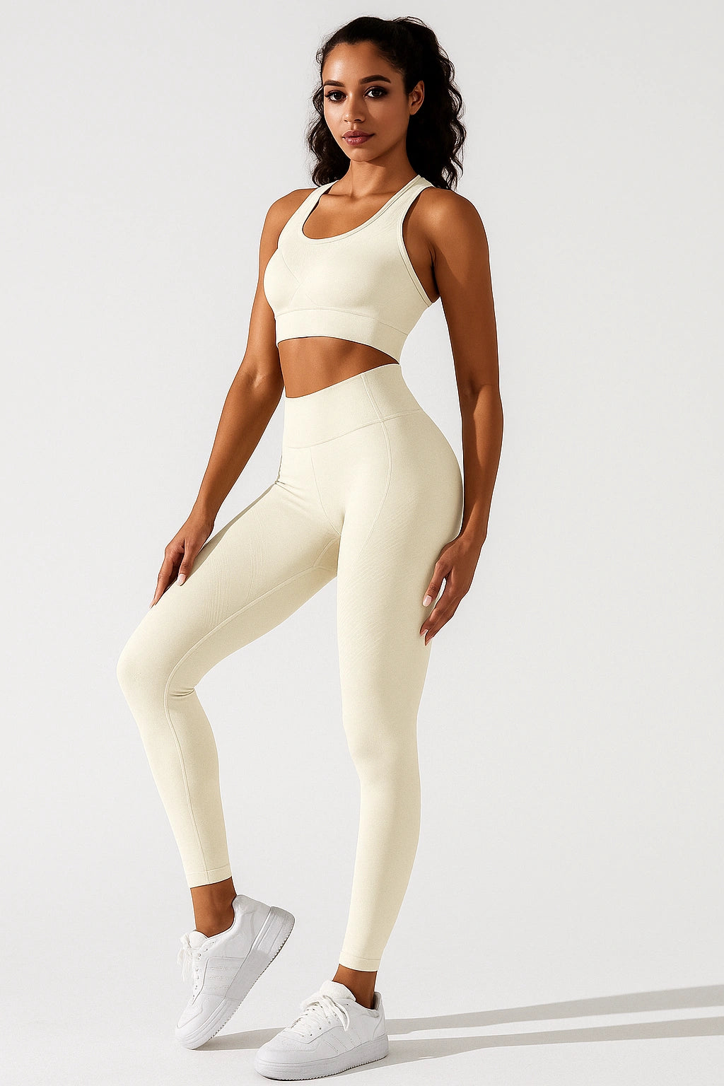 Conjunto Fitness Feminino com Top e Leggings de Cintura Alta