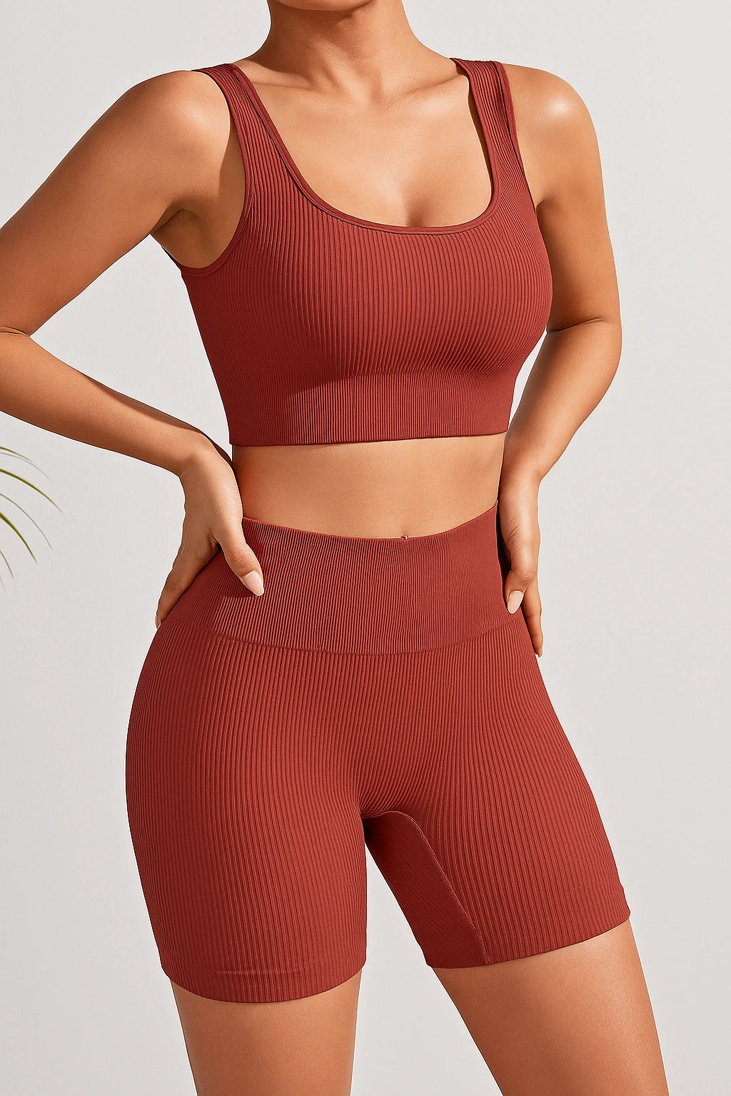 Conjunto Esportivo Feminino com Top e Short Academia